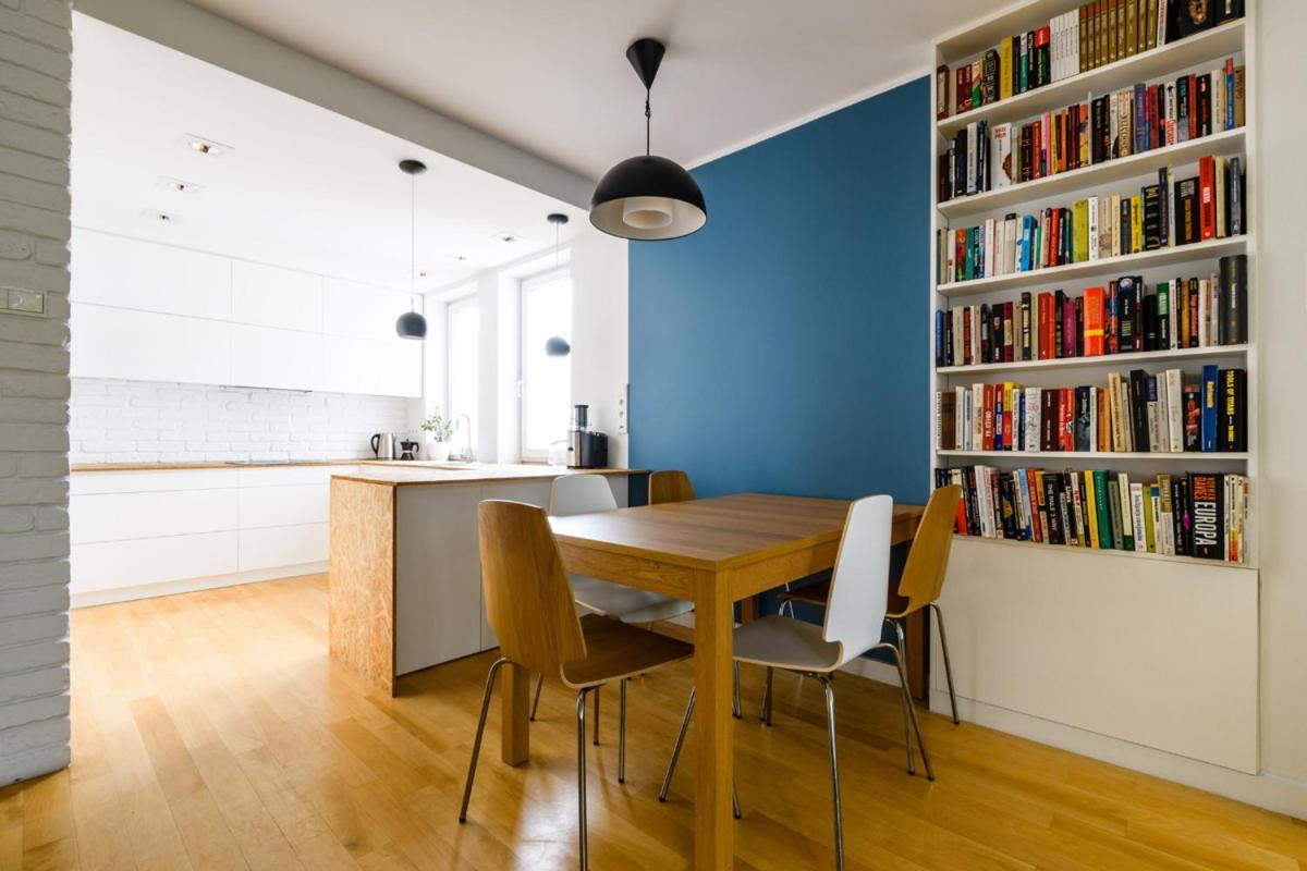 100m2 - 2 Sypialnie, 2 Lazienki, Salon, Kuchnia, Taras, Wifi, Rowery * Warsaw